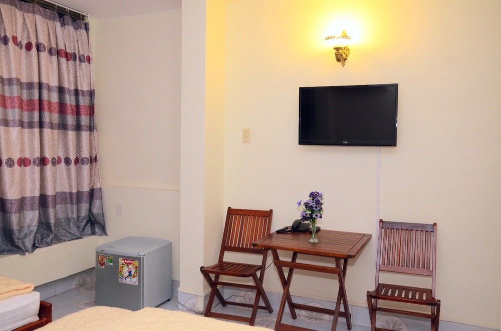 Khách sạn Beauty House